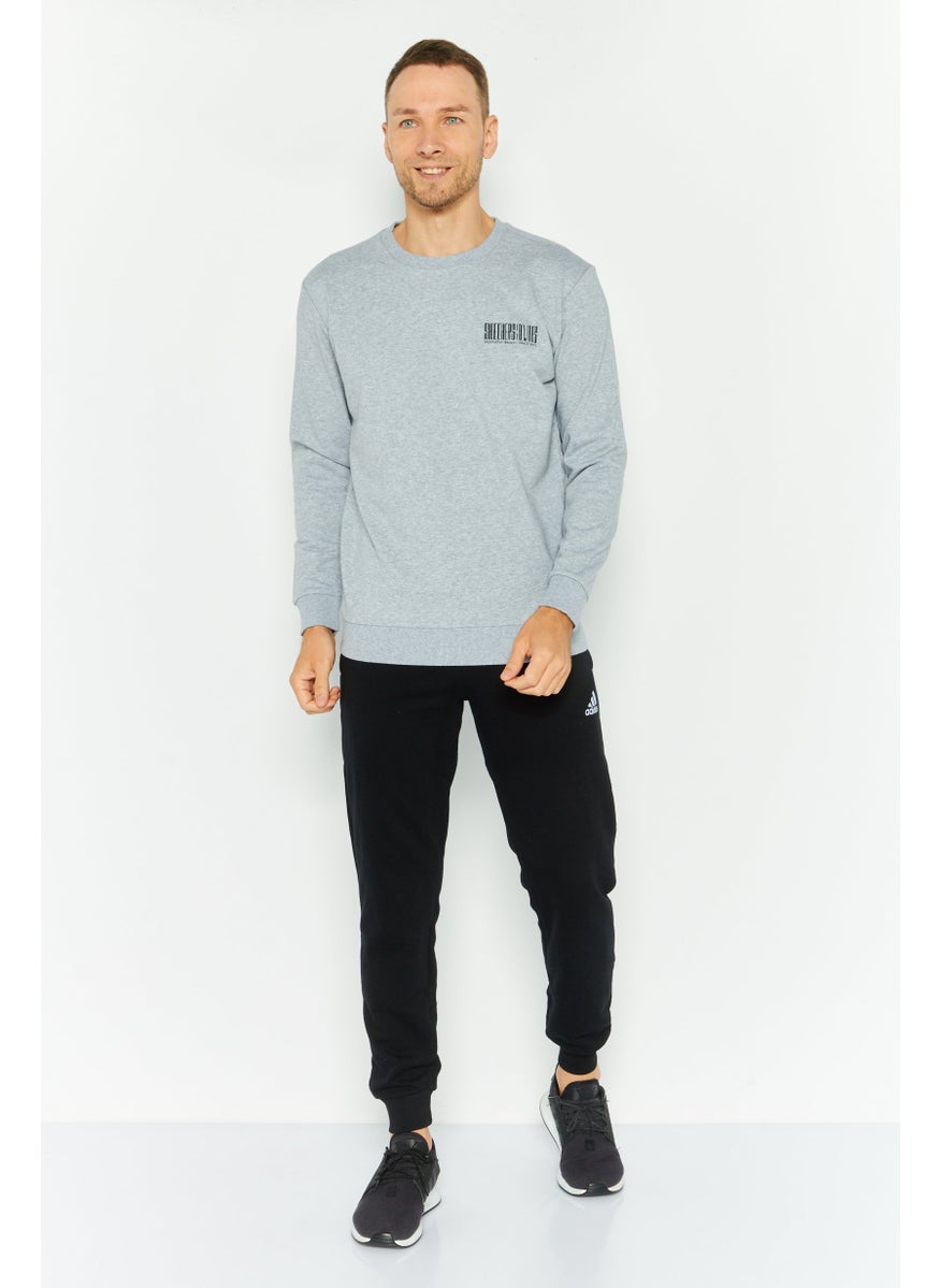 SKECHERS Men Sportswear Fit Long Sleeve Training Sweatshirt, Grey  - Image 2