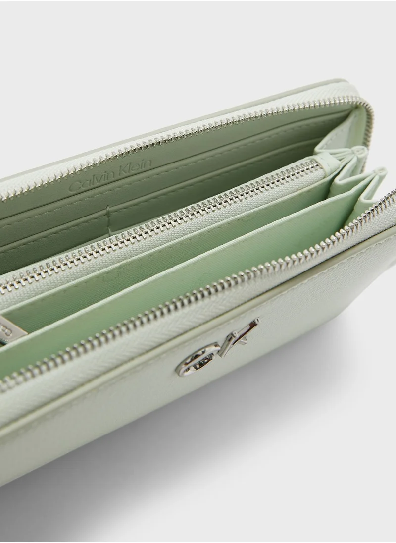 CALVIN KLEIN Daily Large Zip Around Wallet