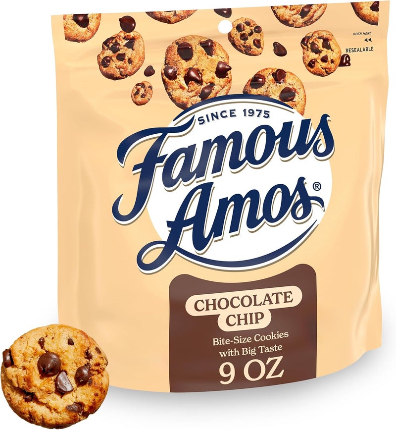 Famous Amos كوكيز الشوكولاتة من فاموس أموس - الوصفة الأصلية، حلوى بحجم اللقمة مع رقائق الشوكولاتة شبه الحلوة، 9 أونصات - Image 1