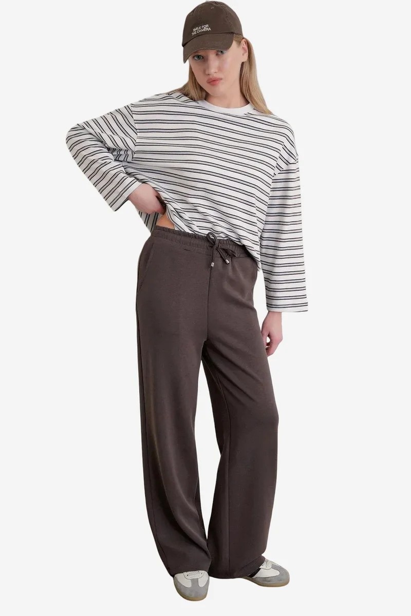 Mixray MIXRAY High Waist Pull On Straight Leg Pants with Pockets