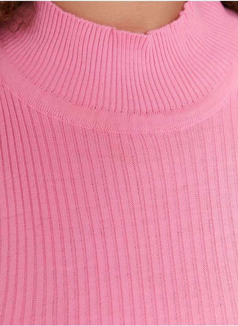 Trendyol Curve High Neck Knitted Sweater