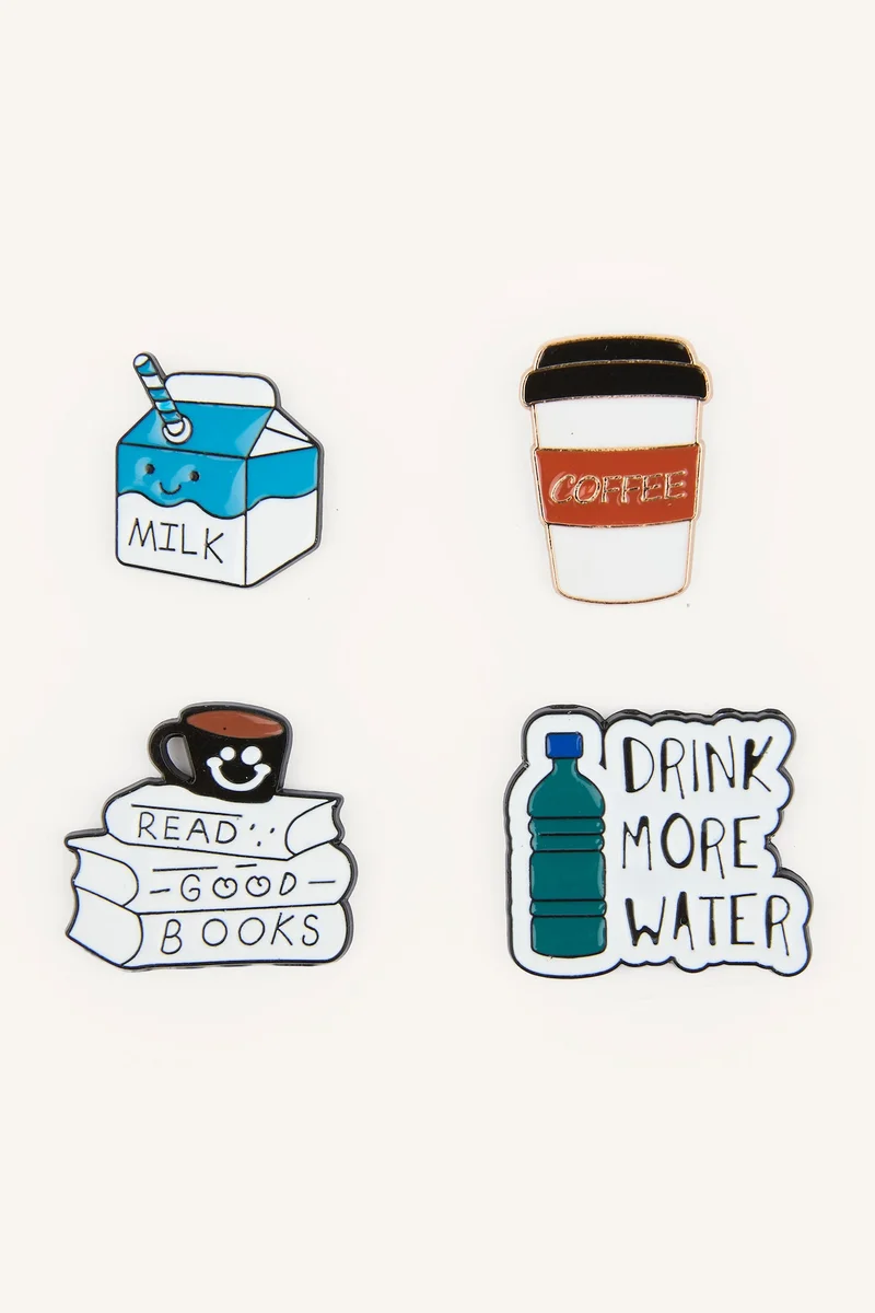 4 Piece Brooch Set