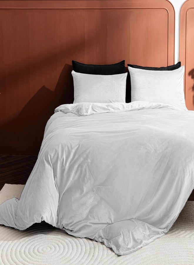 TELUS 2 Pack Zippered Velvet Standard Pillowcases, Super Soft and Cozy Luxury Fuzzy Flannel Pillow Cases with Zipper, 20x26 Inches, White - Image 3