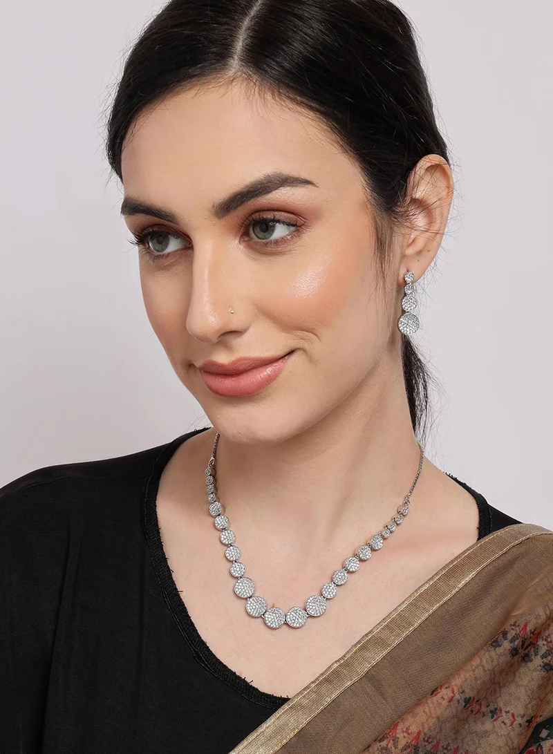 سوهي طقم مجوهرات صناعية مرصع باللؤلؤ الأبيض