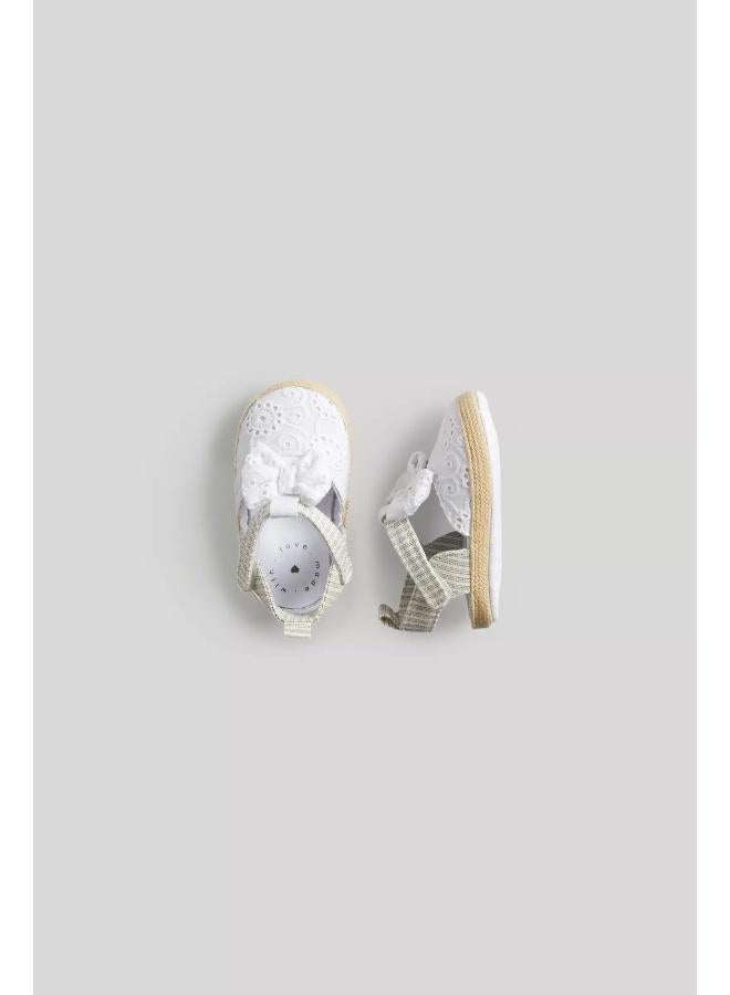 mothercare Cream Crochet Pram Sandals  - Image 4