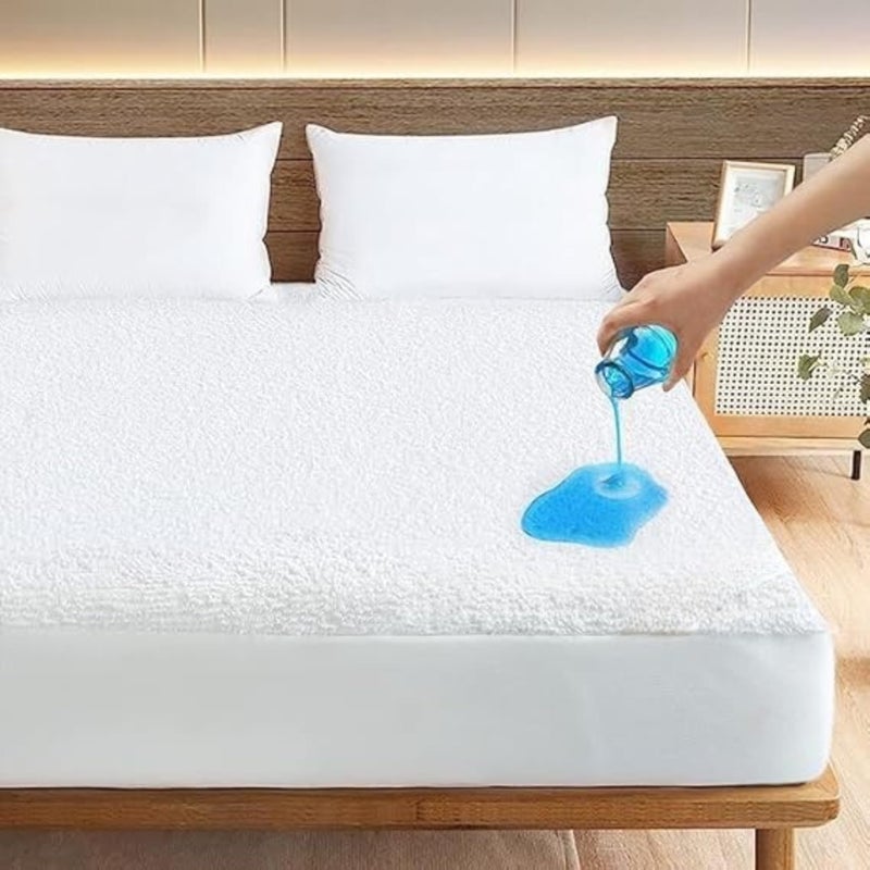 Relinda Waterproof Premium Mattress Protector, Breathable Hypoallergenic Ultra Soft Fitted Bed Cover (White, 180x200 cm)