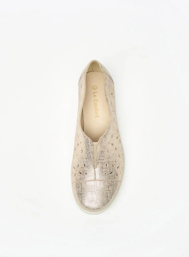 لو كونفورت Women's Metallic Cutwork Slip-On Casual Loafers