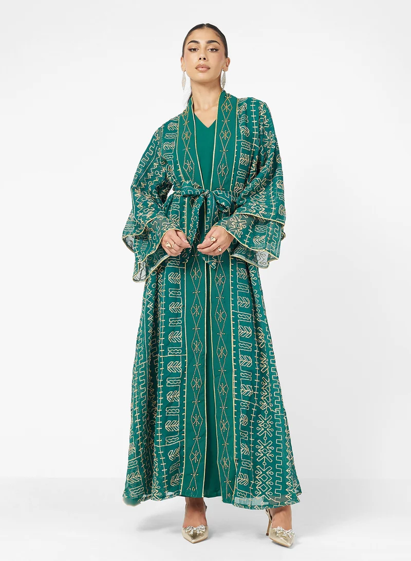 Khizana Embroidered Abaya With Sleeveless Inner