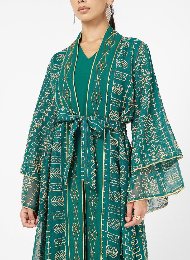Khizana Embroidered Abaya With Sleeveless Inner - Image 3