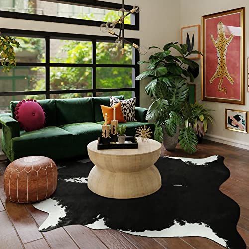 AROGAN سجادة أروغان الفاخرة من جلد البقر الصناعي 158 × 140 سم/5.2 × 4.6 قدم، متينة وكبيرة الحجم بنقشة جلد البقر، مناسبة لتزيين غرفة النوم وغرفة المعيشة بالطراز الغربي، سجادة جلد بقري صناعية، سوداء - Image 5