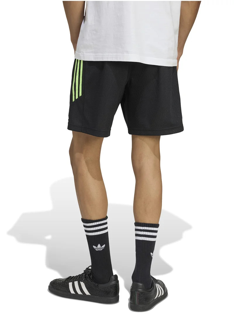 اديداس اوريجينالز 7" Inseam 96 Shorts