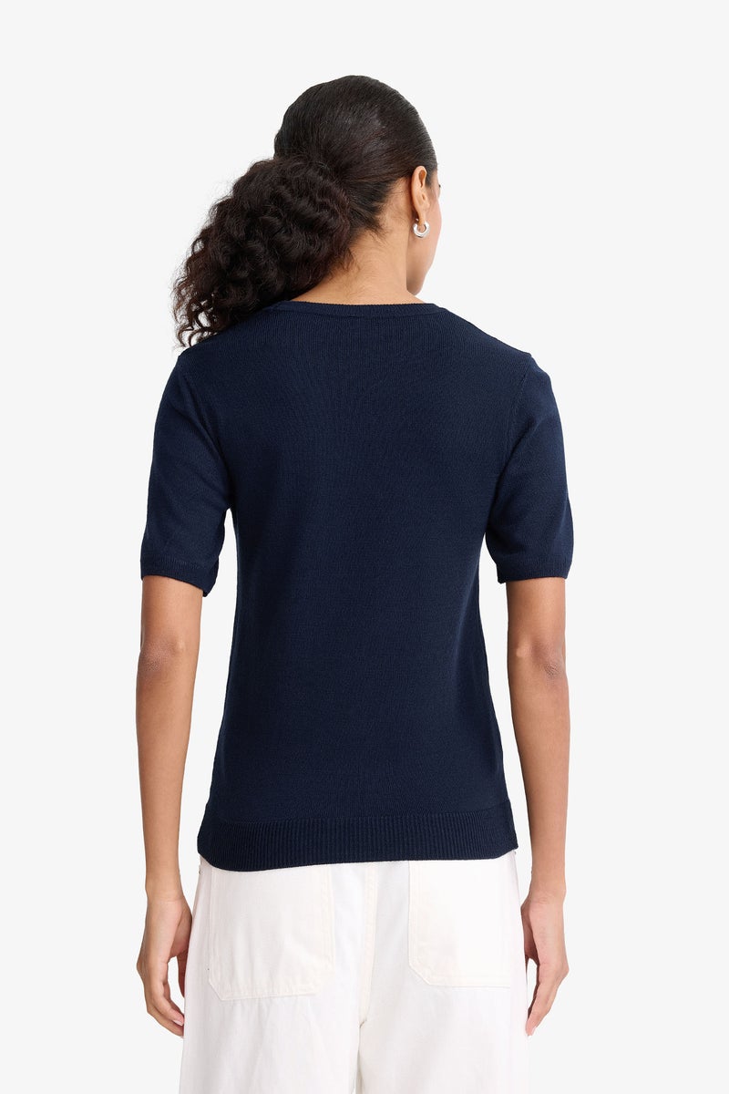 ديفاكتو بلوفر تريكو نص كم قصة عادية برقبة مستديرة كحلي - Image 4