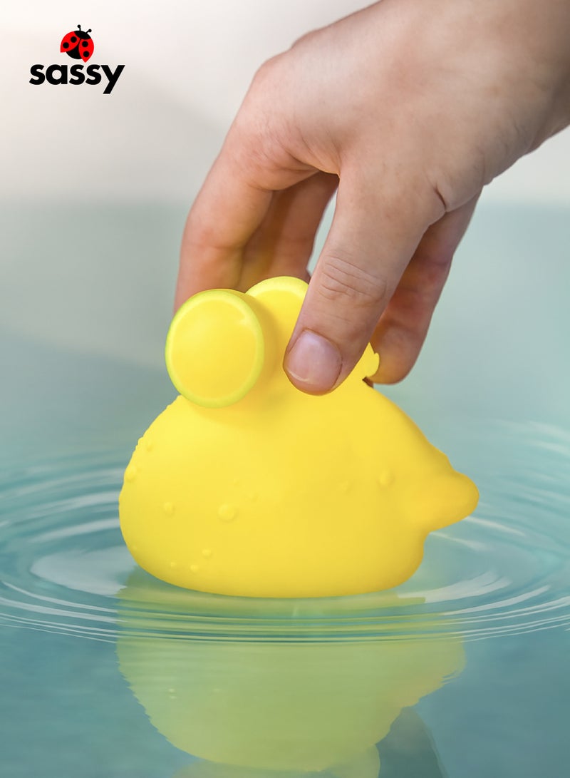 ساسي مجموعة ألعاب الحمام العائمة من ساسي - عوامة وقوارب مضيئة بالماء، تعليم ستيم، لعب حسي، آمنة للأطفال من عمر 6 شهور، ممتعة وتعليمية لوقت الاستحمام - Image 2