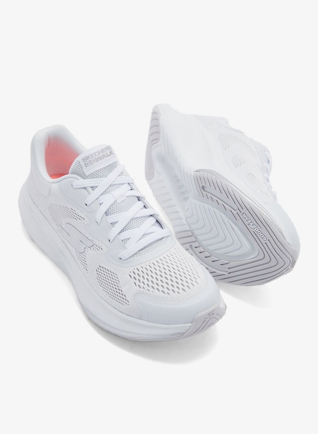 حذاء غو ووك ماكس ووكر