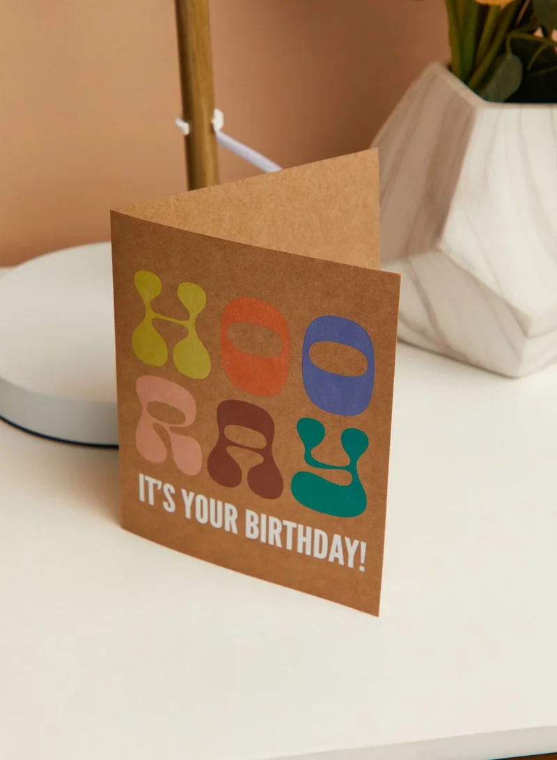 تايبو بطاقة عيد ميلاد لطيفة بعبارة "Hooray It's Your Birthday"