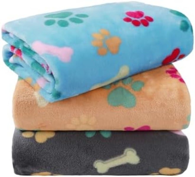 LINENLUX 3-Piece Soft Plush Dog Blanket Set - Cozy Flannel for Puppies, Cats & Pets - Image 3