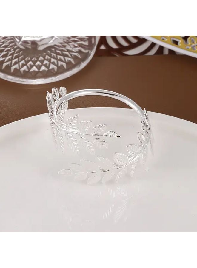 Silvery Metal Napkin Rings With Simulated Leaf Design Elegant Table Decor For Parties Weddings - Image 1