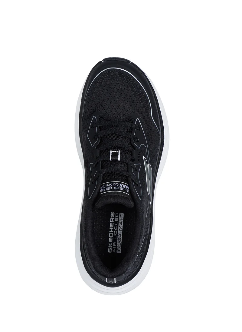 SKECHERS Max Cushioning Endeavour
