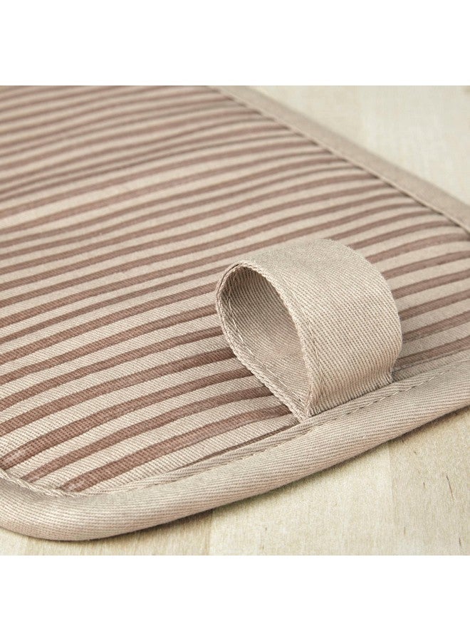 KitchenAid KitchenAid Beacon Two-Tone Non-Slip Pot Holder Set, Milkshake/Beige, 7"x10", 2 Piece  - Image 3