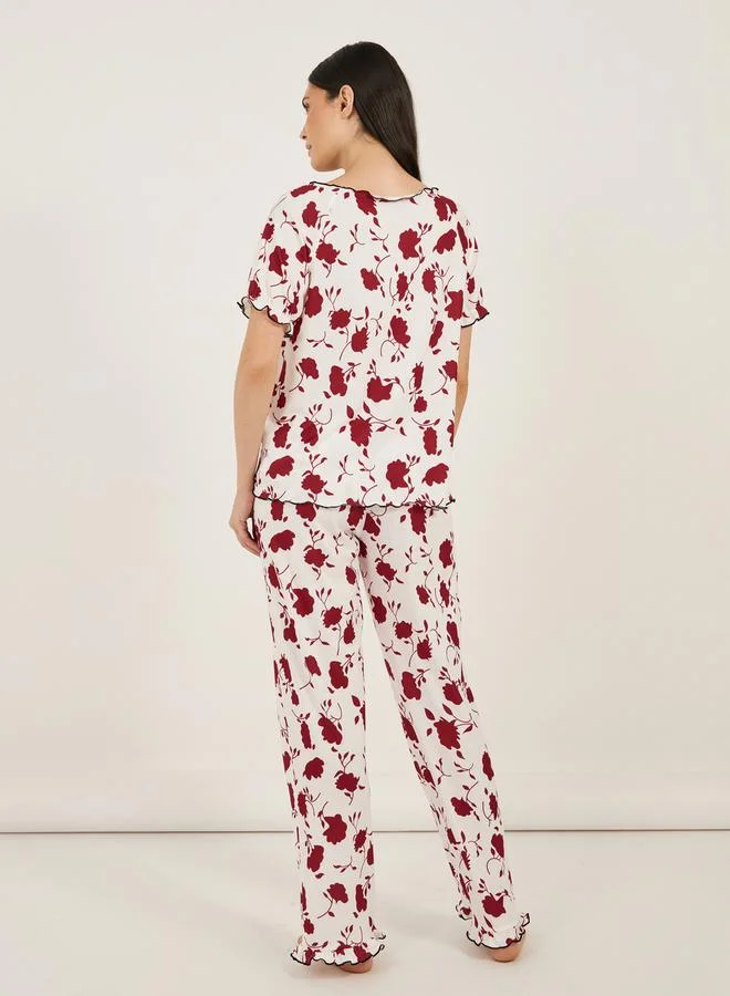 Styli All Over Floral Print Gathered Neck Top & Pyjama Set