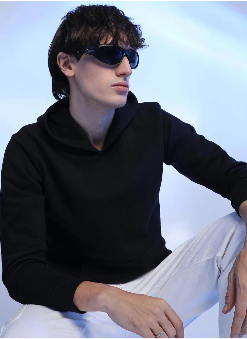 Campus Sutra Men's Black Pullover Hoodie With Contrast Drawstring