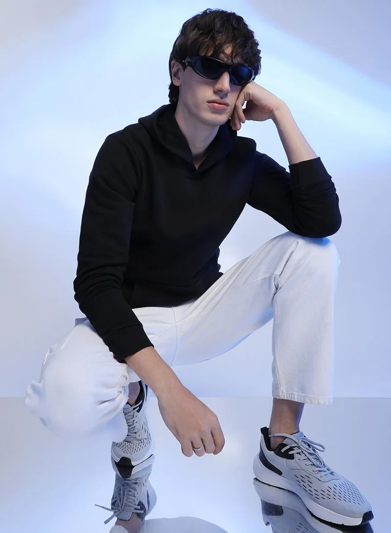 كامبوس سوترا Men's Black Pullover Hoodie With Contrast Drawstring