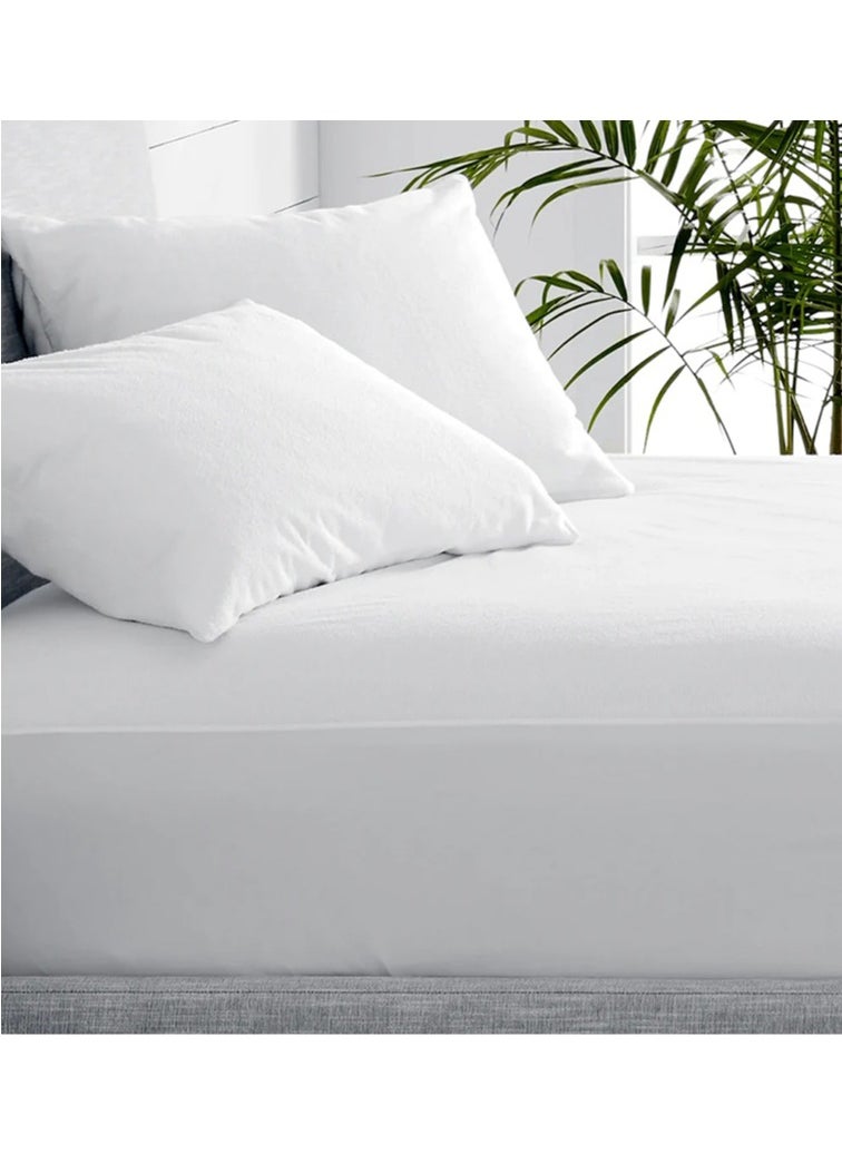 MoltyFoam Master MoltyFoam Ultra Water Proof Mattress Protector Noiseless Ultra Soft Breathable Machine Washable Easy To Clean  - Image 2