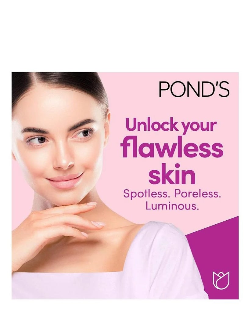 Pond's Flawless Radiance Even Tone Facial Foam With Niacinamide And Vitamin E 2*100grams  (pack of 2) - Image 5
