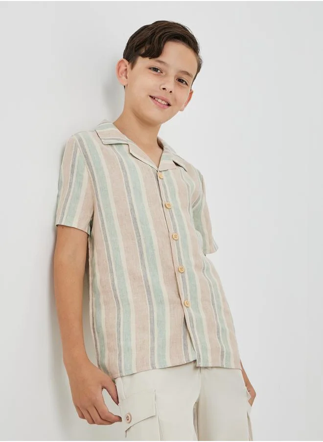 Styli Styli Striped Buttoned Short Sleeve Shirt