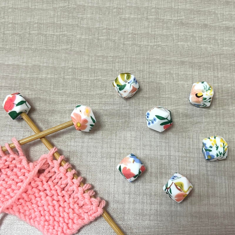 SPANSEE 8 PCS Tropical Hexagon Print Knitting Needle Holders, Stitch Stoppers, Knitting Needle Point Protectors, Knitting Accessories fit Size 2.5-13 (3mm-9mm) Needles - Image 2