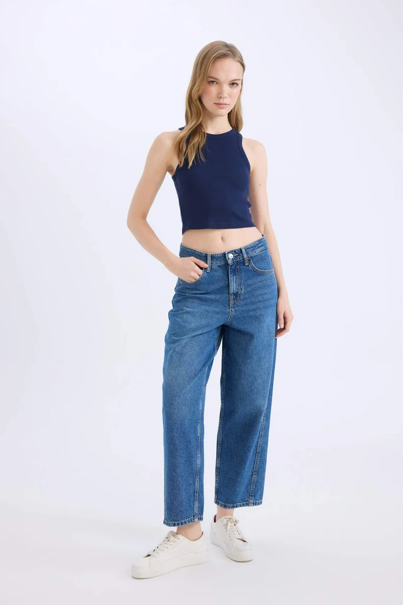 ديفاكتو Slim Fit Camisole Halter Collar Tank Top
