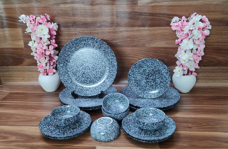 VolCraft Ceramic Dinner Set Including 5 Dinner Plates, 5 Quarter Plates, 5 Katori Bowls Stoneware Crockery Set, Dinnerware Set Microwave & Dishwasher Safe, 15 Pieces - Image 1