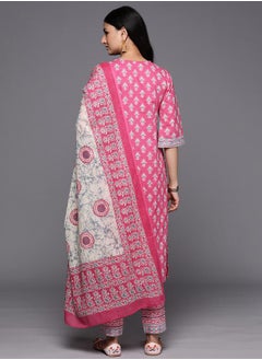 Libas Embroidered Straight Fit Kurta and Printed Trousers with Dupatta Set by Styli  - Image 3