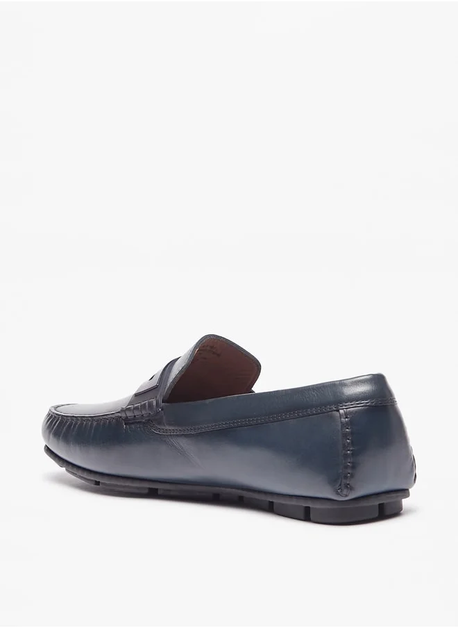 دوتشيني Men's Solid Slip-On Moccasins