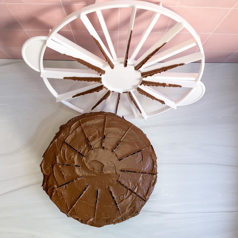 Ateco Cake Portion Marker, 10 or 12 Slices, Works for Cakes Up To 16-Inches Diameter - Image 4