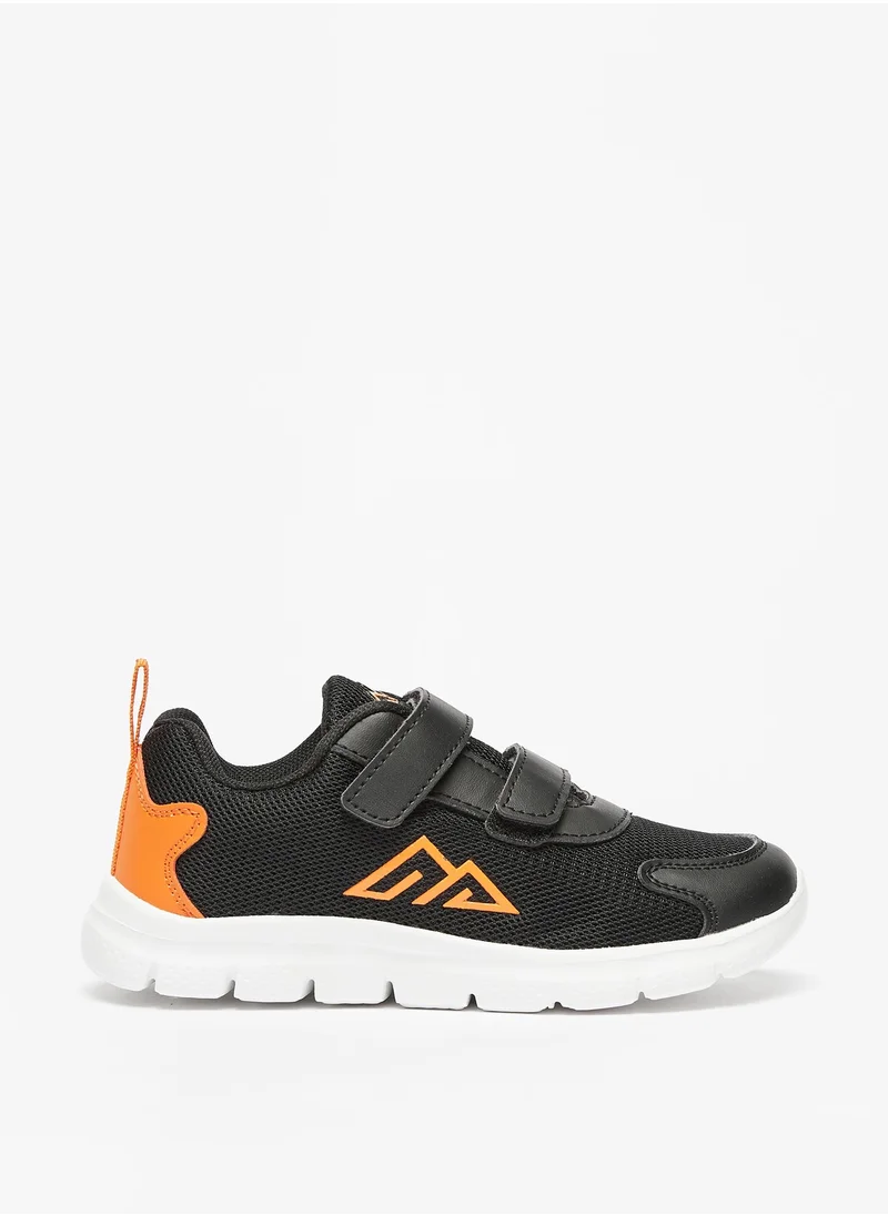 Oaklan by Shoexpress Boys Textured Sports Shoes with Hook and Loop Closure