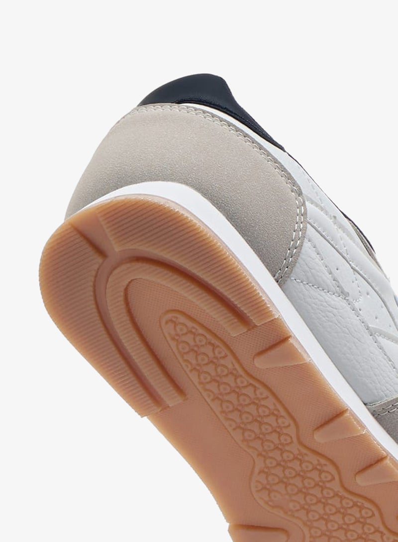 داش سنيكرز رجالي برباط وتفاصيل متباينة - Image 5