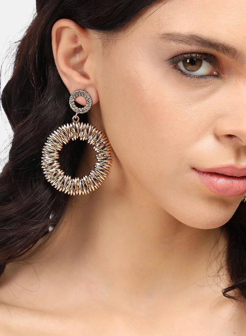SOHI Circular Metallic Ribbed Artificial Drop Earring Jewellery