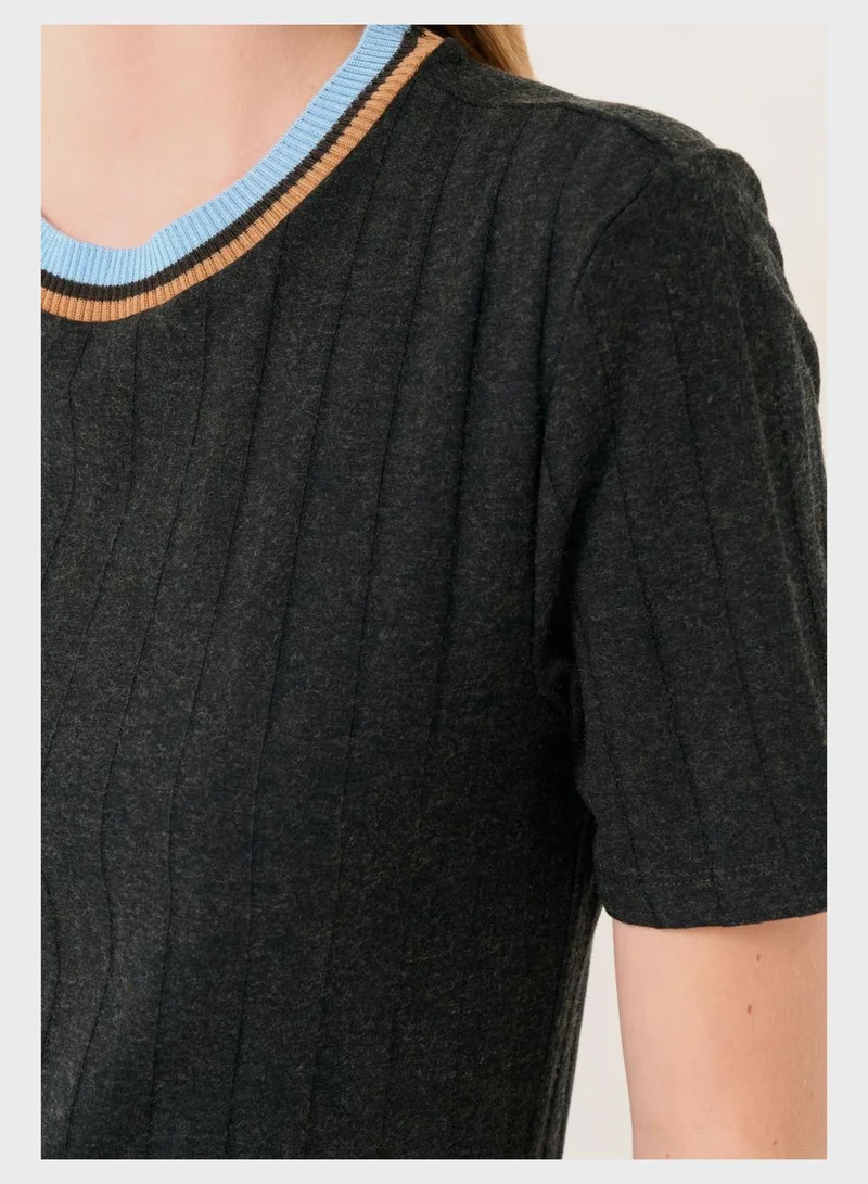 Jimmy Key Crew Neck Top