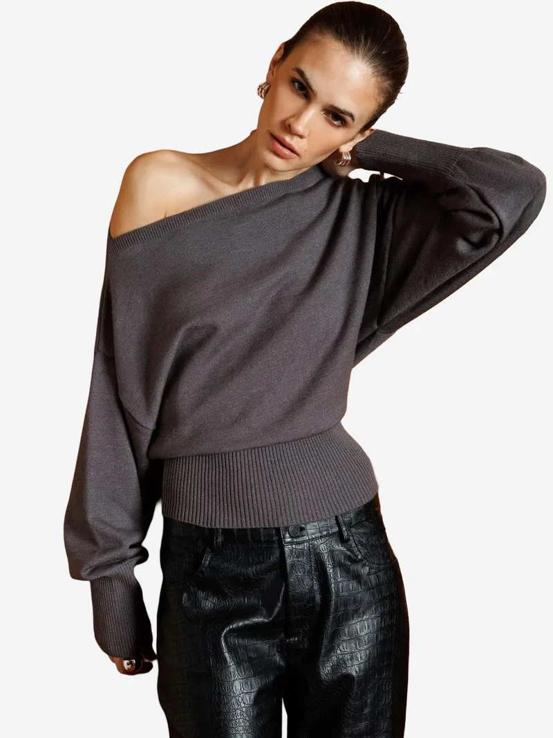 Mixray Ribbed Boat Neck Sweater
