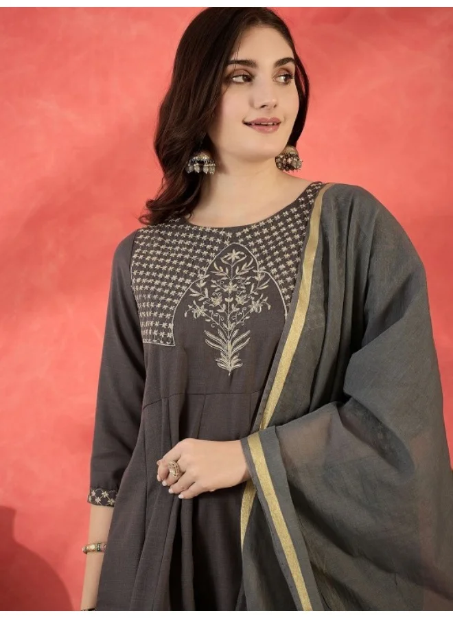 AKS Grey Embroidered Kurta Set With Silk Dupatta