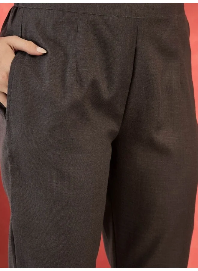 أيه كيه إس طقم كورتا مطرز باللون الرمادي مع شال حريري