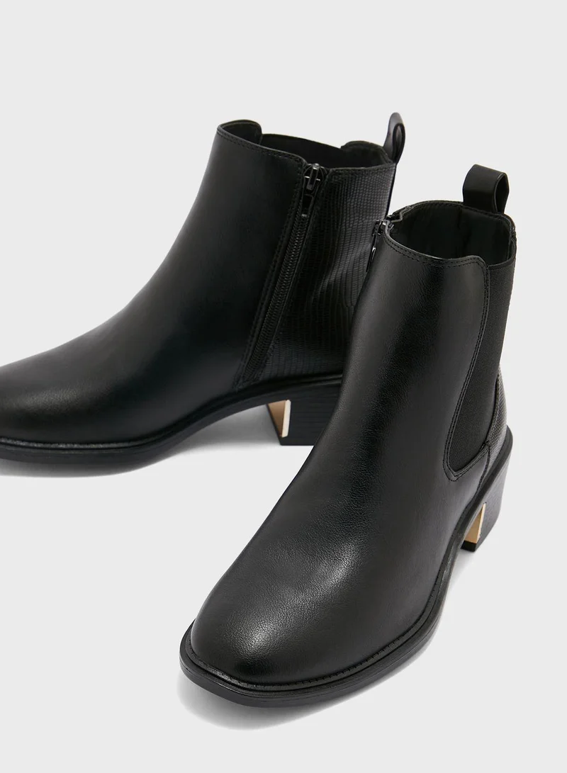 نيو لوك Berry  Ankle Boots