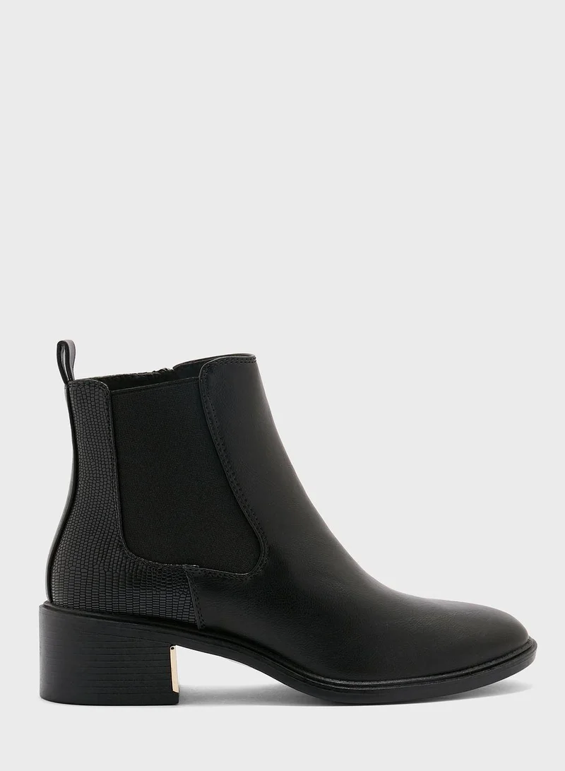 نيو لوك Berry  Ankle Boots