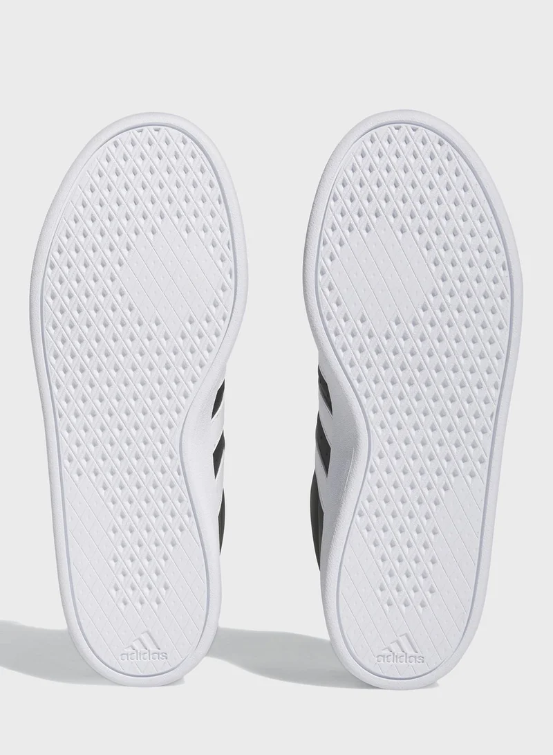 adidas حذاء بريكنت 2.0