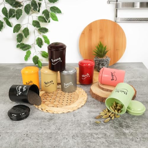 Clazkit مجموعة علب توابل بلاستيكية من Clazkit مكونة من 8 عبوات (كل منها 300 مل) | حاوية توابل خالية من BPA | منظم مطبخ بعلب متعددة الألوان للماسالا والسكر والمرچ والحلدي، قد يختلف اللون - Image 2