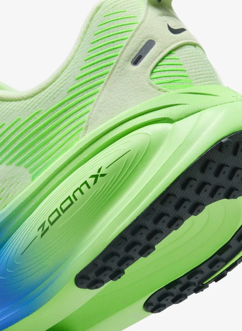 Nike White Men's Vomero 18 Road Running Shoes for Men | Best Price UAE