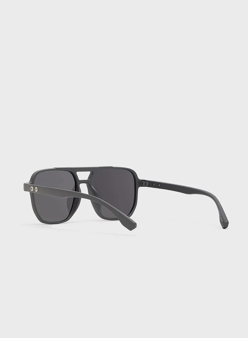 Seventy Five Polarized Lens Oversize Sunglasses