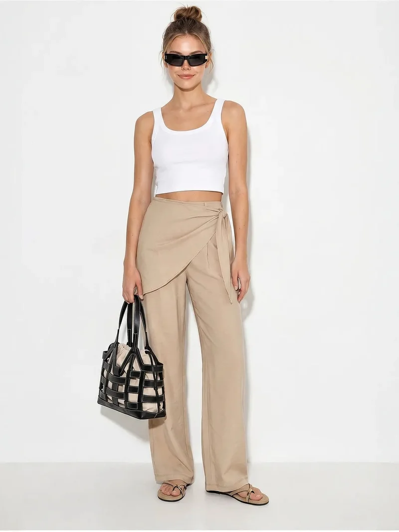 بيانكو لوتشي LUCCI High-Waist Wide-Leg Crepe Trousers