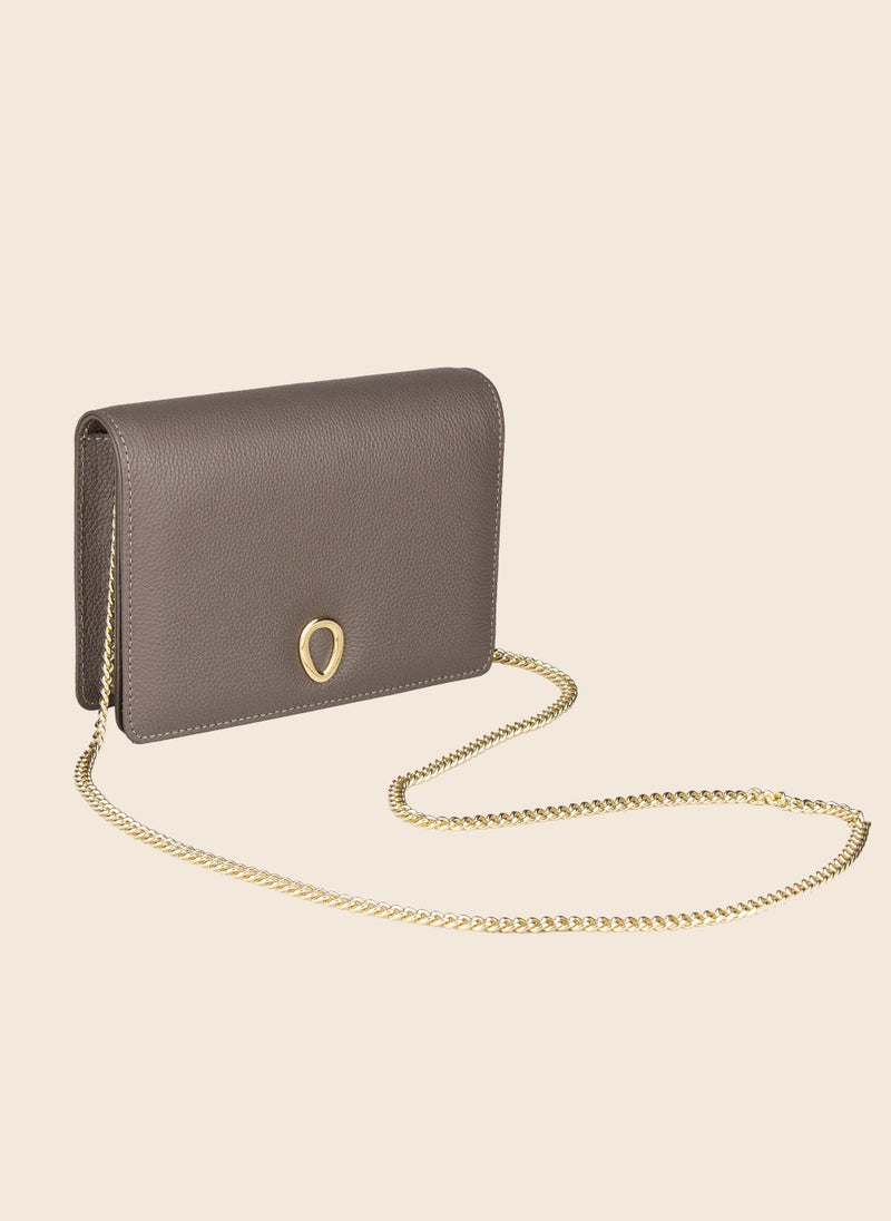 Oval Vera Chain wallet Bag - Image 3